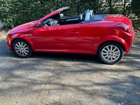 Gebraucht Opel Tigra 90 PS (66 kW) 2009 Rot Cabrio
