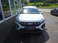 Gebraucht Dacia Jogger Expression 141 PS (103 kW) 2023 Weiss Van / Kleinbus
