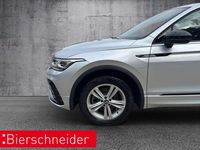 Gebraucht VW Tiguan Style 200 PS (147 kW) 2024 Silber SUV