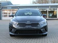 Gebraucht Kia Ceed 141 PS (103 kW) 2020 Andere farbe Kleinwagen