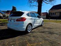 Gebraucht BMW 225 Active Tourer iPerformance 224 PS (164 kW) 2020 Weiß Van / Kleinbus