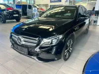 Gebraucht Mercedes C350e Avantgarde 279 PS (205 kW) 2018 Schwarz unilack Kombi