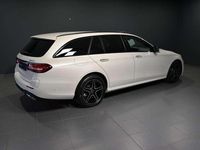 Gebraucht Mercedes E300 AMG 306 PS (225 kW) 2022 Manufaktur diamantweiß bright Kombi