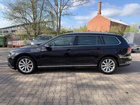 Gebraucht VW Passat Highline 239 PS (175 kW) 2015 Schwarz Kombi