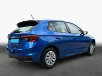 Gebraucht Skoda Fabia Active 95 PS (69 kW) 2022 Raceblau metallic Kleinwagen