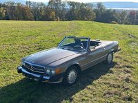 Gebraucht Mercedes 560 231 PS (169 kW) 1987 Gold Cabrio