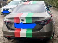 Gebraucht Alfa Romeo Giulia Super 180 PS (132 kW) 2017 Grau Limousine