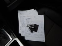 Gebraucht Mercedes E250 Avantgarde 204 PS (150 kW) 2009 Weiß Limousine