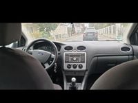 Second-hand Ford Focus 109 CP (80 kW) 2006 Albastru Coupe