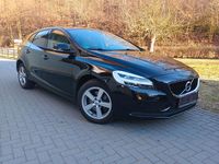 Gebraucht Volvo V40 122 PS (89 kW) 2018 Schwarz Limousine