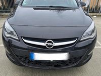 Gebraucht Opel Astra Energy 165 PS (121 kW) 2014 Schwarz Kombi