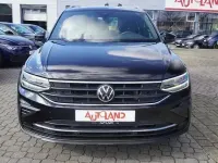 Gebraucht VW Tiguan United 150 PS (110 kW) 2021 Schwarz SUV