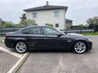 gebraucht BMW 550 i xDrive F10/ aus 2.Besitz/Scheckheftgepflegt