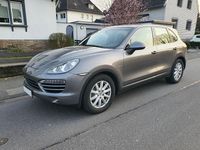 Gebraucht Porsche Cayenne 239 PS (175 kW) 2011 Grau SUV