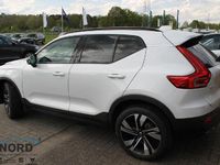 Gebraucht Volvo XC40 Plus 163 PS (119 kW) 2023 Weiß SUV