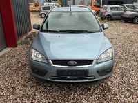 Gebraucht Ford Focus Ghia 116 PS (85 kW) 2005 Blau Limousine