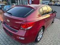 Gebraucht Chevrolet Cruze LTZ 141 PS (103 kW) 2013 Rot Kleinwagen
