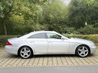 Gebraucht Mercedes CLS320 224 PS (164 kW) 2009 Iridiumsilber  metalliclack Limousine