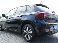 Gebraucht VW Polo 80 PS (58 kW) 2023 Schwarz Kleinwagen