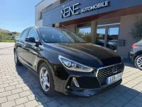 Gebraucht Hyundai i30 Premium 140 PS (102 kW) 2017 Schwarz Limousine