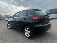 Gebraucht Seat Ibiza 69 PS (50 kW) 2004 Schwarz Kleinwagen