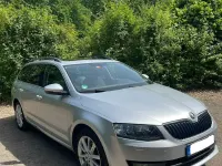 Gebraucht Skoda Octavia Elegance 150 PS (110 kW) 2015 Silber Kombi