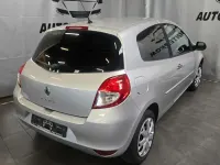Gebraucht Renault Clio 75 PS (55 kW) 2009 Silber Kleinwagen