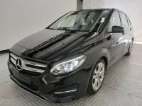 Gebraucht Mercedes B200 Style 156 PS (114 kW) 2018 Schwarz Kleinwagen