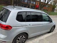 gebraucht VW Touran 1.5 TSI Benzin I neuer TÜV I 7 Sitze, <3J