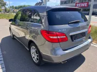 Gebraucht Mercedes B180 122 PS (89 kW) 2013 Grau Kleinwagen