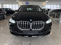 Gebraucht BMW 218 Active Tourer Luxury Line 135 PS (99 kW) 2023 Schwarz Van / Kleinbus
