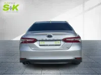 Gebraucht Toyota Camry Executive 218 PS (160 kW) 2019 Platinsilber metallic Limousine
