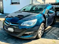 Gebraucht Opel Astra 100 PS (73 kW) 2015 Grün Kombi