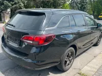 Gebraucht Opel Astra 110 PS (80 kW) 2018 Schwarz Kombi