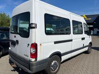 Second-hand Renault Master 120 CP (88 kW) 2010 Alb Monovolum