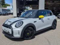 Gebraucht Mini Cooper 135 kW (184 PS) 2021 White silver (metallic) Kleinwagen