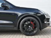Gebraucht Porsche Cayenne 245 PS (180 kW) 2012 Schwarz SUV