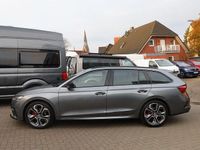 Gebraucht Skoda Octavia RS 200 PS (147 kW) 2023 Graphitegrau metallic Kombi