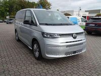 Gebraucht VW Multivan Life 150 PS (110 kW) 2024 Reflexsilber Van