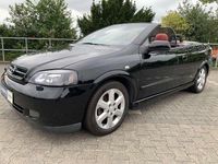 Gebraucht Opel Astra 147 PS (108 kW) 2002 Schwarz metallic Cabrio