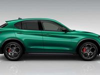 Neu Alfa Romeo Stelvio 280 PS (205 kW) 2026 Verde montreal SUV