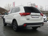 Gebraucht Mitsubishi Outlander 150 PS (110 kW) 2018 Weiß SUV