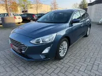 Gebraucht Ford Focus Titanium 120 PS (88 kW) 2019 Blau Limousine