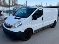 Gebraucht Opel Vivaro 114 PS (83 kW) 2014 Casabl/arctic/eisweiss/kaolin Van / Kleinbus
