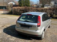 Gebraucht Ford Fiesta 69 PS (50 kW) 2003 Silber Kleinwagen