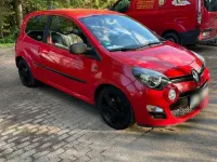 Używany Renault Twingo 75 KM (55 kW) 2013 Czerwony Hatchback