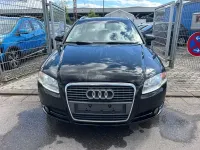 Używany Audi A4 140 KM (102 kW) 2005 Czarny Sedan/Limuzyna