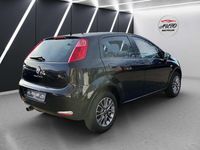 Gebraucht Fiat Punto Lounge 77 PS (56 kW) 2016 Nero provocatore Kleinwagen