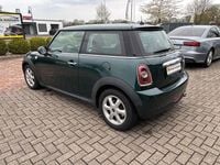 Usata Mini Cooper 109 CV (80 kW) 2007 Verde Utilitaria