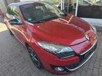 Gebraucht Renault Mégane III Bose Edition 110 PS (80 kW) 2012 Schwarz Limousine